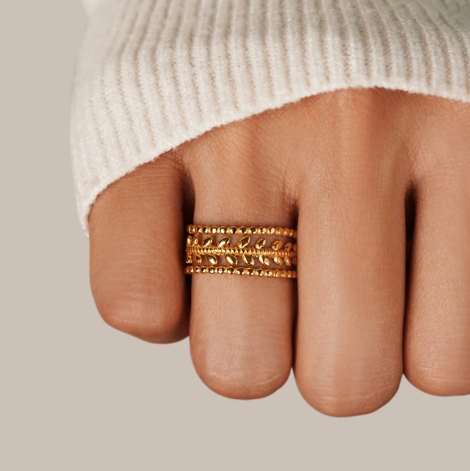 Marsh Leaf-ring