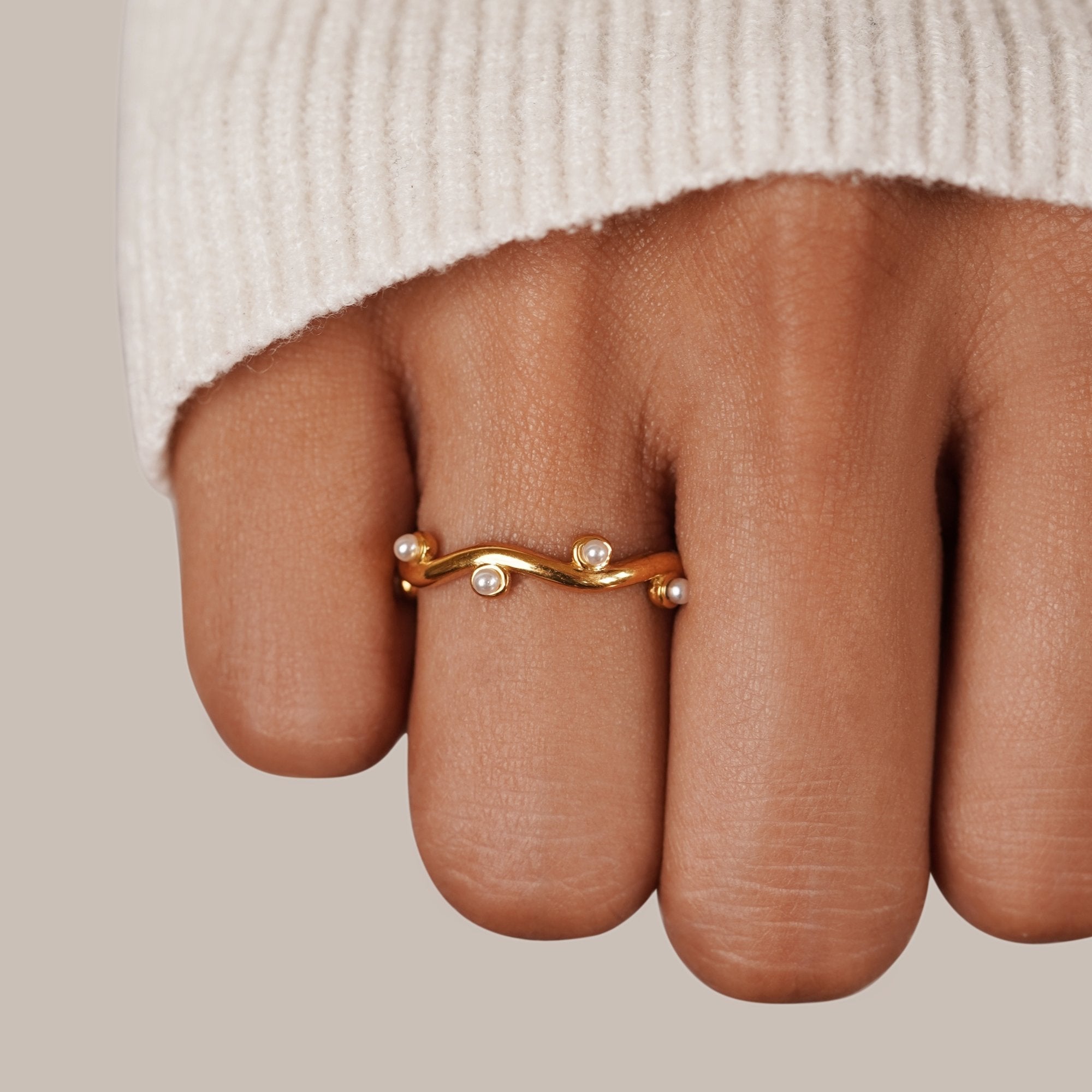 Galit-ring met parels